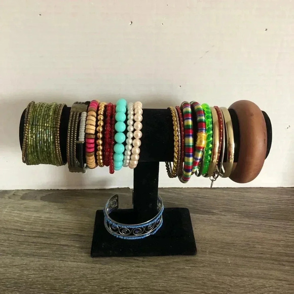 Vtg  Bracelet Bundle - Picture 1 of 11
